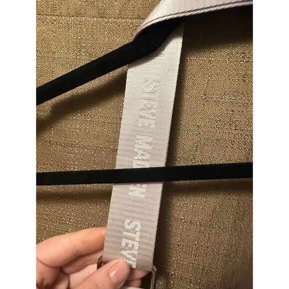 NWT Steve Madden Brosi Valentines Kiss Chalk Cross Body  Limited Edition - Picture 6 of 8